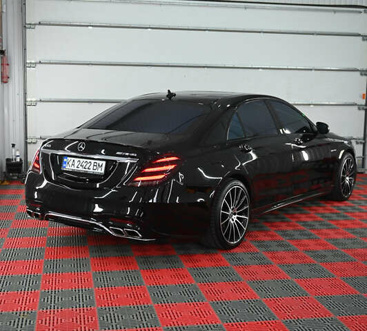 Черный Мерседес С Класс, объемом двигателя 4.66 л и пробегом 130 тыс. км за 30000 $, фото 2 на Automoto.ua