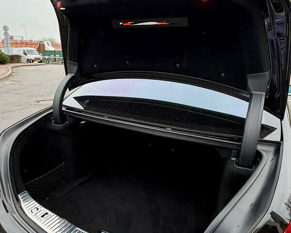 Черный Мерседес С Класс, объемом двигателя 4.7 л и пробегом 188 тыс. км за 27900 $, фото 26 на Automoto.ua