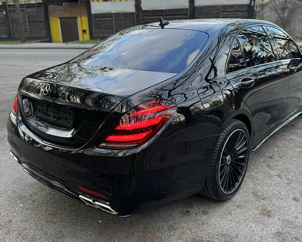 Черный Мерседес С Класс, объемом двигателя 2.99 л и пробегом 267 тыс. км за 39800 $, фото 3 на Automoto.ua