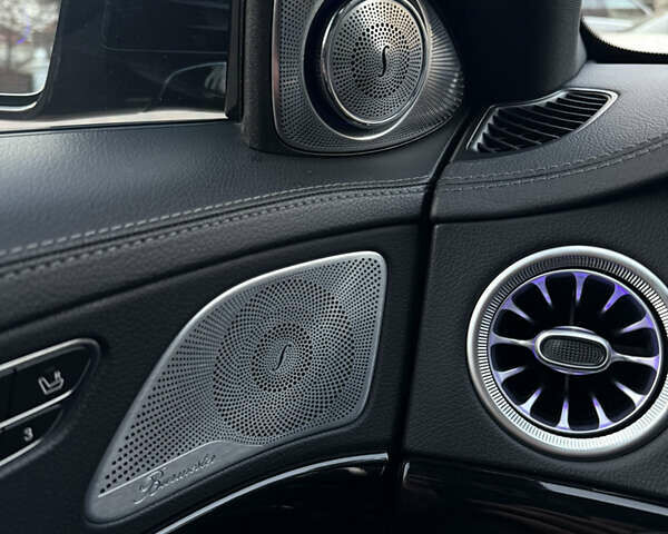 Черный Мерседес С Класс, объемом двигателя 4.66 л и пробегом 170 тыс. км за 32500 $, фото 27 на Automoto.ua