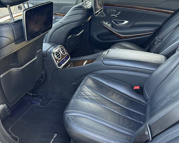 Чорний Мерседес С Клас, об'ємом двигуна 4.7 л та пробігом 164 тис. км за 38000 $, фото 14 на Automoto.ua