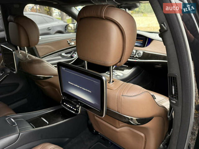 Чорний Мерседес С Клас, об'ємом двигуна 5.46 л та пробігом 120 тис. км за 39900 $, фото 110 на Automoto.ua