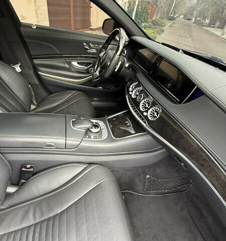 Чорний Мерседес С Клас, об'ємом двигуна 4.7 л та пробігом 122 тис. км за 33100 $, фото 14 на Automoto.ua