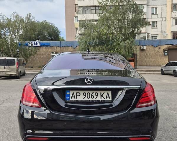 Черный Мерседес С Класс, объемом двигателя 4.66 л и пробегом 162 тыс. км за 33000 $, фото 3 на Automoto.ua