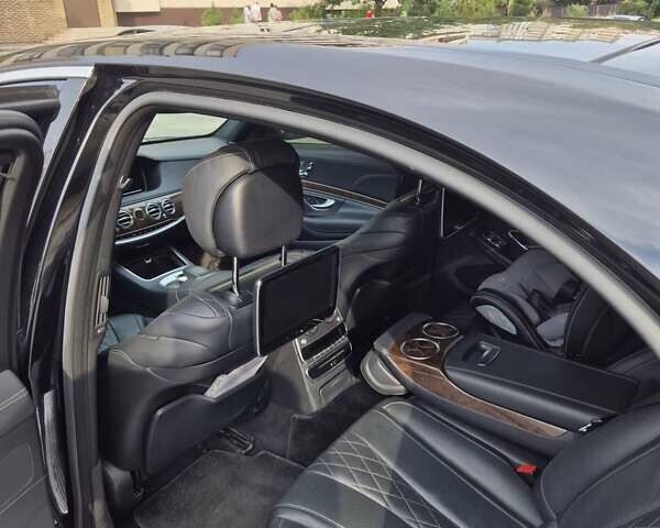 Черный Мерседес С Класс, объемом двигателя 4.66 л и пробегом 162 тыс. км за 33000 $, фото 11 на Automoto.ua