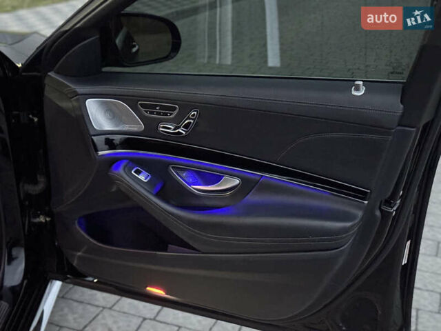 Чорний Мерседес С Клас, об'ємом двигуна 4.7 л та пробігом 210 тис. км за 35000 $, фото 11 на Automoto.ua
