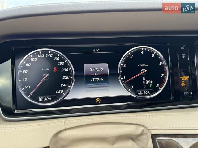 Чорний Мерседес С Клас, об'ємом двигуна 4.66 л та пробігом 137 тис. км за 29999 $, фото 15 на Automoto.ua