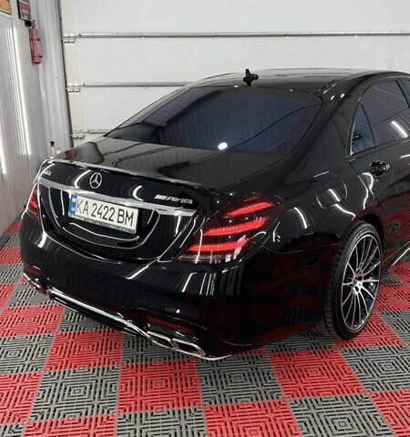 Черный Мерседес С Класс, объемом двигателя 4.66 л и пробегом 130 тыс. км за 30000 $, фото 33 на Automoto.ua