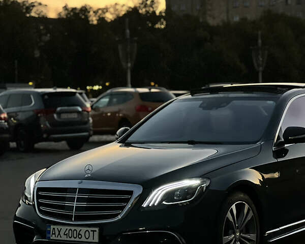 Черный Мерседес С Класс, объемом двигателя 4.66 л и пробегом 205 тыс. км за 30000 $, фото 9 на Automoto.ua