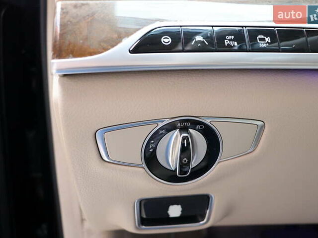 Черный Мерседес С Класс, объемом двигателя 4.7 л и пробегом 164 тыс. км за 35900 $, фото 19 на Automoto.ua