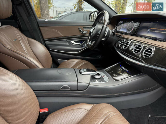 Чорний Мерседес С Клас, об'ємом двигуна 5.46 л та пробігом 120 тис. км за 39900 $, фото 118 на Automoto.ua