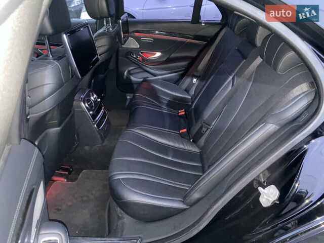 Черный Мерседес С Класс, объемом двигателя 2.99 л и пробегом 176 тыс. км за 34000 $, фото 4 на Automoto.ua