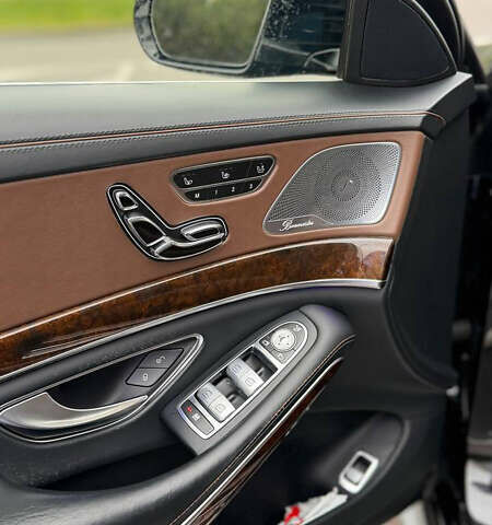 Черный Мерседес С Класс, объемом двигателя 4.7 л и пробегом 188 тыс. км за 27900 $, фото 16 на Automoto.ua