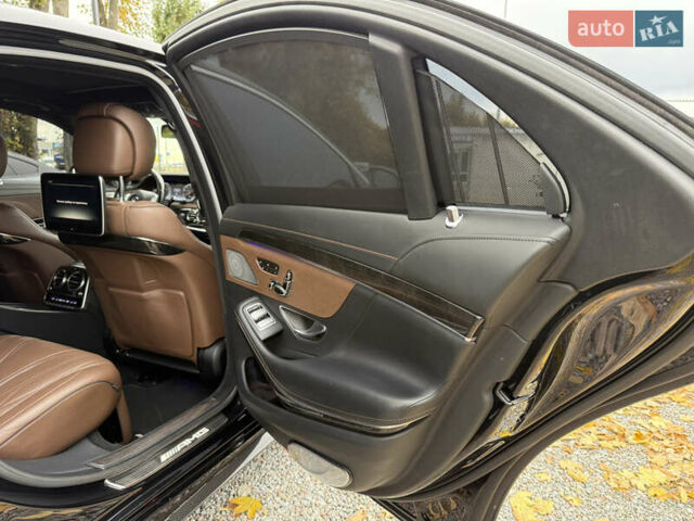 Чорний Мерседес С Клас, об'ємом двигуна 5.46 л та пробігом 120 тис. км за 39900 $, фото 107 на Automoto.ua