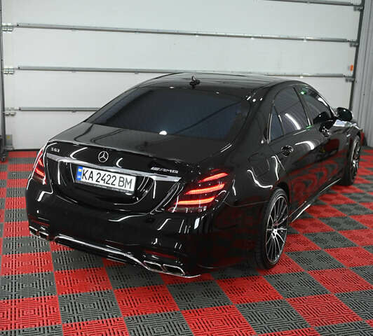 Черный Мерседес С Класс, объемом двигателя 4.66 л и пробегом 130 тыс. км за 30000 $, фото 1 на Automoto.ua