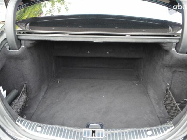 Черный Мерседес С Класс, объемом двигателя 4.7 л и пробегом 134 тыс. км за 41900 $, фото 8 на Automoto.ua