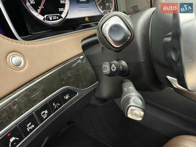 Чорний Мерседес С Клас, об'ємом двигуна 5.46 л та пробігом 120 тис. км за 39900 $, фото 59 на Automoto.ua