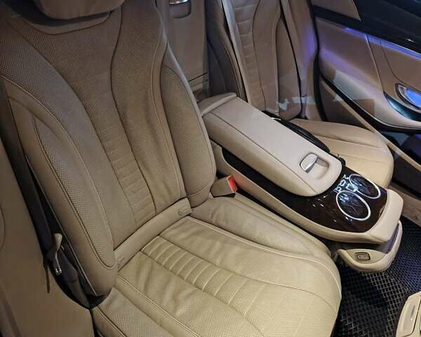 Чорний Мерседес С Клас, об'ємом двигуна 2.2 л та пробігом 272 тис. км за 36000 $, фото 22 на Automoto.ua