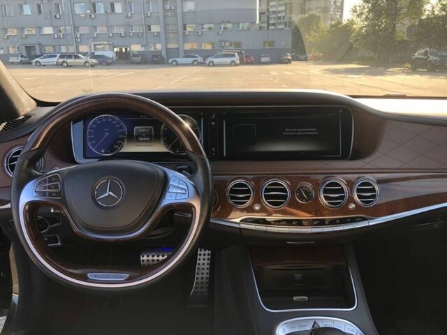 Черный Мерседес С Класс, объемом двигателя 4.7 л и пробегом 185 тыс. км за 30000 $, фото 4 на Automoto.ua