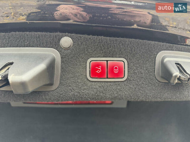 Чорний Мерседес С Клас, об'ємом двигуна 5.46 л та пробігом 120 тис. км за 39900 $, фото 42 на Automoto.ua