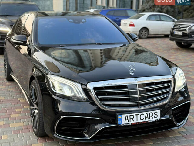Черный Мерседес С Класс, объемом двигателя 4.66 л и пробегом 170 тыс. км за 32500 $, фото 6 на Automoto.ua