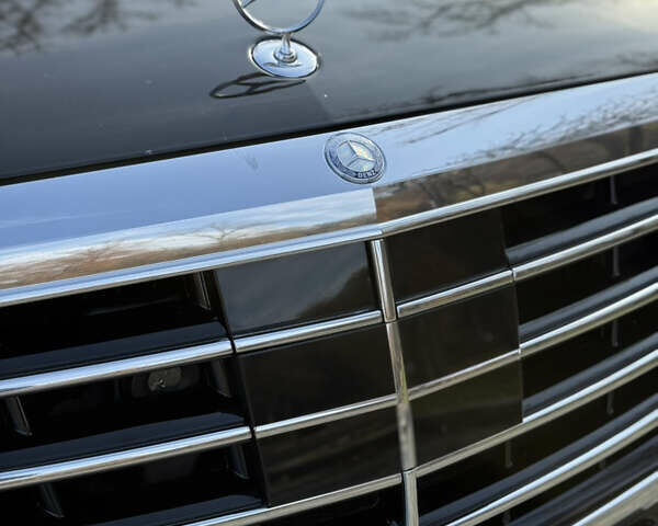 Чорний Мерседес С Клас, об'ємом двигуна 4.7 л та пробігом 186 тис. км за 28500 $, фото 23 на Automoto.ua