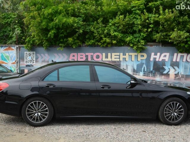 Черный Мерседес С Класс, объемом двигателя 4.7 л и пробегом 134 тыс. км за 41900 $, фото 3 на Automoto.ua