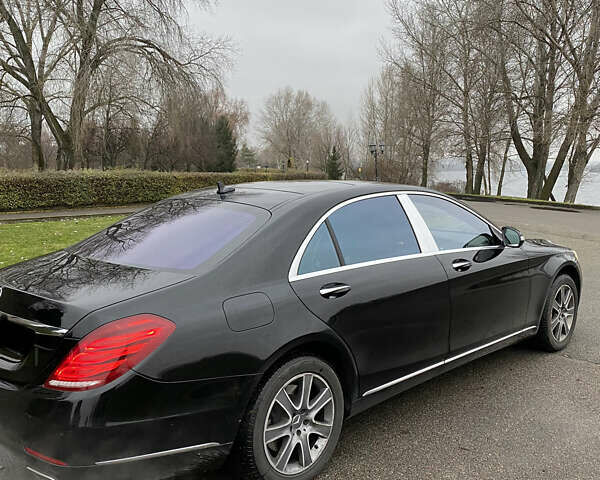 Чорний Мерседес С Клас, об'ємом двигуна 4.7 л та пробігом 230 тис. км за 26000 $, фото 2 на Automoto.ua