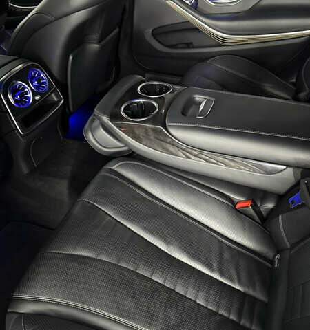 Черный Мерседес С Класс, объемом двигателя 4.66 л и пробегом 130 тыс. км за 30000 $, фото 40 на Automoto.ua