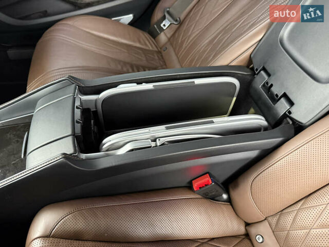 Чорний Мерседес С Клас, об'ємом двигуна 5.46 л та пробігом 120 тис. км за 39900 $, фото 102 на Automoto.ua