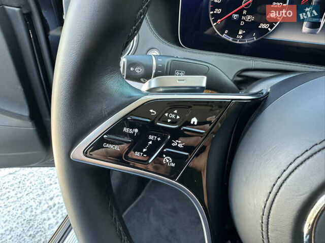 Мерседес С Класс 2014 в Киеве на Automoto.ua Черный Мерседес С Класс, объемом двигателя 5.98 л и пробегом 92 тыс. км за 195000 $, фото 13 на Automoto.ua