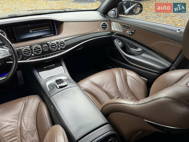 Чорний Мерседес С Клас, об'ємом двигуна 5.46 л та пробігом 120 тис. км за 39900 $, фото 97 на Automoto.ua