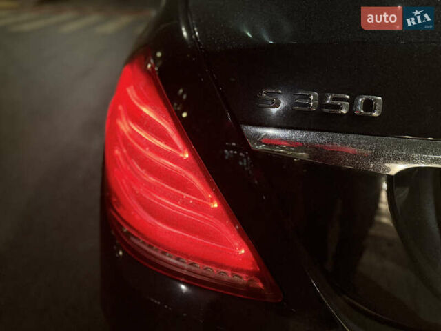 Черный Мерседес С Класс, объемом двигателя 3 л и пробегом 191 тыс. км за 39999 $, фото 3 на Automoto.ua