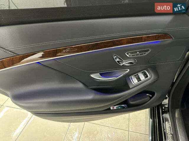 Мерседес С Класс 2014 в Днепре (Днепропетровске) на Automoto.ua Черный Мерседес С Класс, объемом двигателя 4.66 л и пробегом 199 тыс. км за 30000 $, фото 13 на Automoto.ua