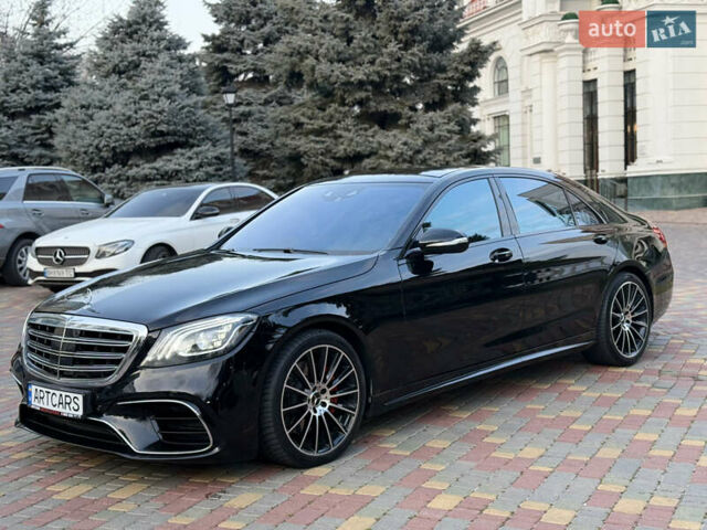 Черный Мерседес С Класс, объемом двигателя 4.66 л и пробегом 170 тыс. км за 32500 $, фото 9 на Automoto.ua