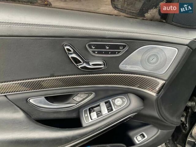 Чорний Мерседес С Клас, об'ємом двигуна 5.46 л та пробігом 181 тис. км за 25400 $, фото 13 на Automoto.ua
