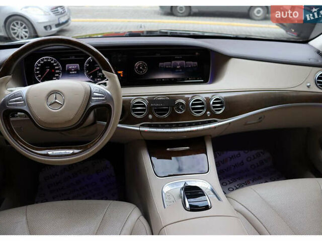 Черный Мерседес С Класс, объемом двигателя 4.66 л и пробегом 166 тыс. км за 30900 $, фото 8 на Automoto.ua