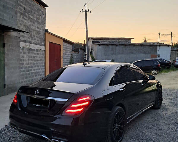 Черный Мерседес С Класс, объемом двигателя 5.5 л и пробегом 210 тыс. км за 41000 $, фото 3 на Automoto.ua