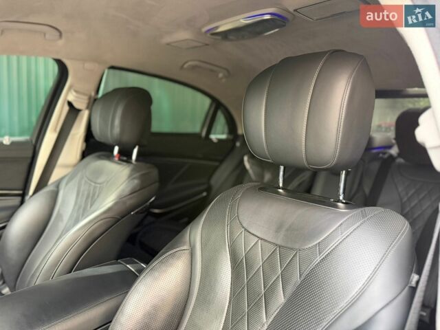 Черный Мерседес С Класс, объемом двигателя 4.66 л и пробегом 230 тыс. км за 26700 $, фото 49 на Automoto.ua