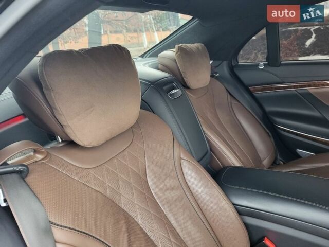 Чорний Мерседес С Клас, об'ємом двигуна 0 л та пробігом 180 тис. км за 37500 $, фото 11 на Automoto.ua