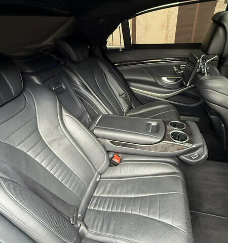 Чорний Мерседес С Клас, об'ємом двигуна 4.7 л та пробігом 122 тис. км за 33100 $, фото 20 на Automoto.ua