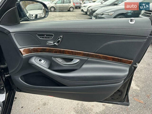 Чорний Мерседес С Клас, об'ємом двигуна 4.7 л та пробігом 113 тис. км за 35000 $, фото 14 на Automoto.ua