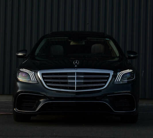 Черный Мерседес С Класс, объемом двигателя 4.66 л и пробегом 205 тыс. км за 30000 $, фото 18 на Automoto.ua