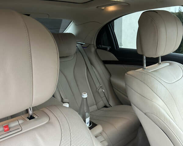 Черный Мерседес С Класс, объемом двигателя 2.99 л и пробегом 220 тыс. км за 32777 $, фото 5 на Automoto.ua