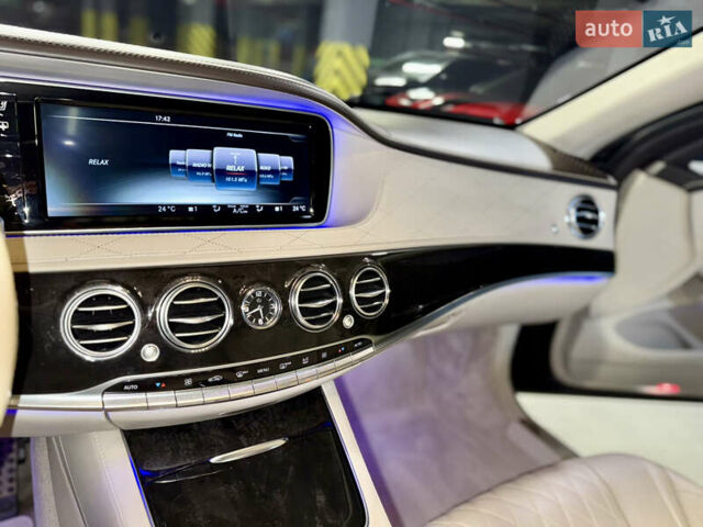 Черный Мерседес С Класс, объемом двигателя 4.66 л и пробегом 234 тыс. км за 27900 $, фото 16 на Automoto.ua