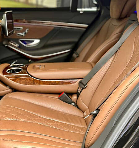 Черный Мерседес С Класс, объемом двигателя 4.7 л и пробегом 188 тыс. км за 27900 $, фото 25 на Automoto.ua