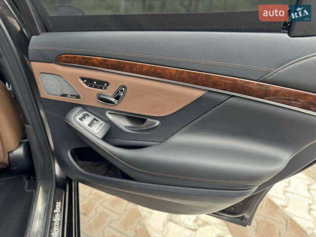 Черный Мерседес С Класс, объемом двигателя 2.99 л и пробегом 119 тыс. км за 42000 $, фото 19 на Automoto.ua