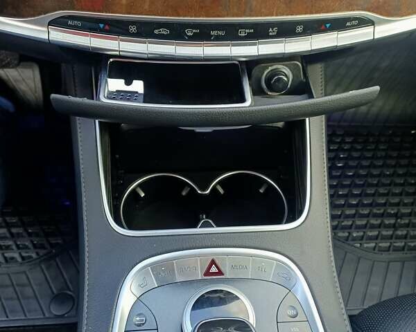 Чорний Мерседес С Клас, об'ємом двигуна 4.7 л та пробігом 190 тис. км за 26800 $, фото 28 на Automoto.ua