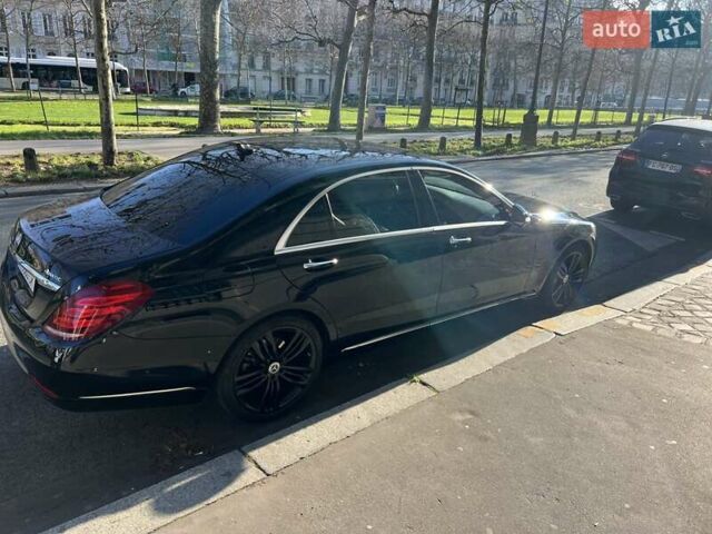 Черный Мерседес С Класс, объемом двигателя 2.99 л и пробегом 85 тыс. км за 34883 $, фото 2 на Automoto.ua