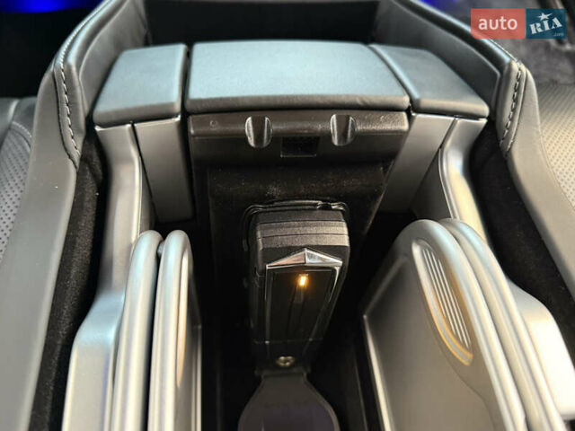 Черный Мерседес С Класс, объемом двигателя 5.98 л и пробегом 89 тыс. км за 215000 $, фото 75 на Automoto.ua